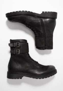 Pier One Santiags 50% Off De Vente bottes rond homme -Promos Pier One Boutique 01f7385e9b7147a8ba4837c62e89d76d