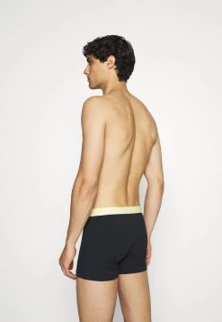 Pier One 5 PACK - Shorty Prix Bradés sous-vêtements normale homme -Promos Pier One Boutique 0272b57816ec4fd49fa7ba1c80e53e63