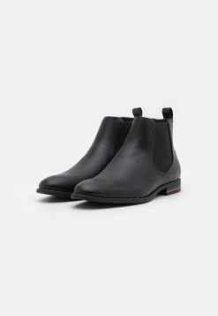 Pier One En Remise Bottines bottes rond homme -Promos Pier One Boutique 0462a9a5a2c34bdeb6531e8f2f8dbaf4