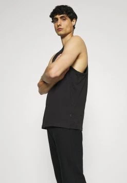 Prix Refroidis Pier One 2 PACK - Débardeur t-shirts encolure large ronde homme -Promos Pier One Boutique 055d8f415b014e639df1b5ab58c01e13