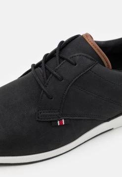Prix Équitable Pier One Chaussures à lacets derbies, richelieus & chaussures bateau rond homme -Promos Pier One Boutique 09385dbb736847f5a5eac6cf4a1ece0d
