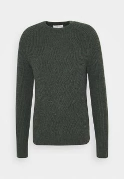 Soldes Pier One Pullover pulls et gilets col rond homme 15 Soldes Pier One Pullover pulls et gilets col rond homme -Promos Pier One Boutique 096f7aa9f9f243bcacaaea560c650b7a