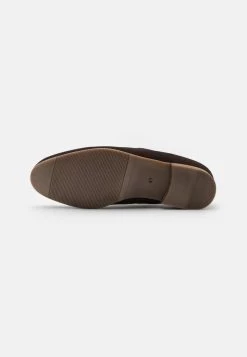 Pier One Mocassins Qualité garantie 100% mocassins et loafers rond homme -Promos Pier One Boutique 0995edafdbd54e3e8101b988070989d3