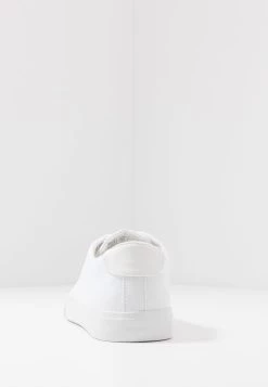 Prix Jamais Vus Pier One UNISEX - Baskets basses baskets & sneakers rond homme 11 Prix Jamais Vus Pier One UNISEX - Baskets basses baskets & sneakers rond homme -Promos Pier One Boutique 099b1c2ff44541c4a98b9e66f468f5ec