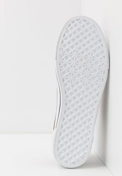 Pier One Baskets basses Qualité Excellente baskets & sneakers rond homme -Promos Pier One Boutique 0b629e6209eb4e54bc1aef0d4060157b