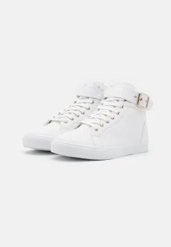 Petit Prix Pier One Baskets montantes sneakers rond homme -Promos Pier One Boutique 0b7903b311bd48efab5c773fcdcb4918