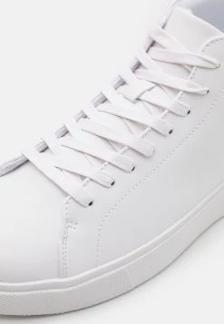 Pier One Baskets montantes Discount En Ligne sneakers rond homme -Promos Pier One Boutique 0d0e9aa68ef3469785c8820e4c9521e1