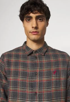 Pier One Chemise Prix Aimable chemises col kent homme -Promos Pier One Boutique 0da6b7d9337e45c3ac096aebb899e5f0