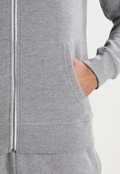 Un Tarif Préférentiel Pier One Sweat à capuche zippé pulls et gilets homme -Promos Pier One Boutique 10026910431c441d9e831850338f5ef5