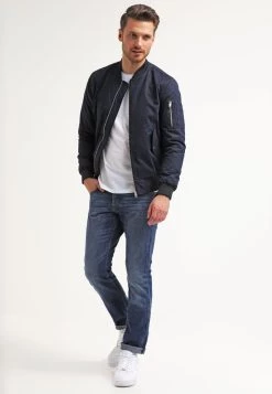 Prix Sacrifiés Pier One T-shirt à manches longues t-shirts col rond homme 11 Prix Sacrifiés Pier One T-shirt à manches longues t-shirts col rond homme -Promos Pier One Boutique 10c980a0ee144928ab0d61e7b10e87eb