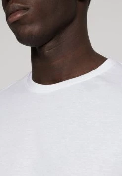 Meilleur Prix Garanti Pier One 3 PACK - T-shirt basique t-shirts col rond homme -Promos Pier One Boutique 122d0709c72e447f82ad50ef09ab3779