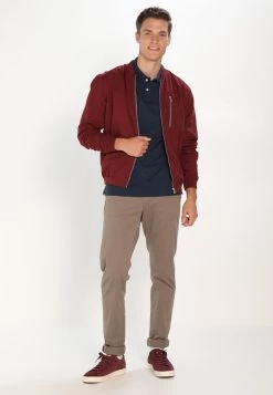 Pier One Polo Prix Jamais Vus t-shirts col polo homme -Promos Pier One Boutique 13748f80d1af4cdeb0f6e89cb8d8bcdd