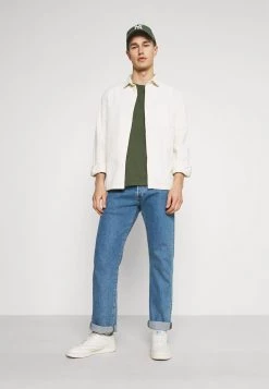 Pier One Qualité garantie 100% T-shirt imprimé t-shirts col rond homme -Promos Pier One Boutique 13bae2f8e65a471890c7e8949116a9d3