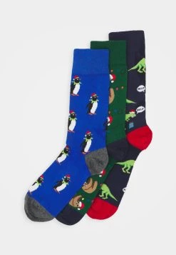 Pier One Prix Préférentiel XMAS GIFT BOX 3 PACK - Chaussettes sous-vêtements & chaussettes à pois homme -Promos Pier One Boutique 13ea9cbc93924077b56202ad0627b91c 5