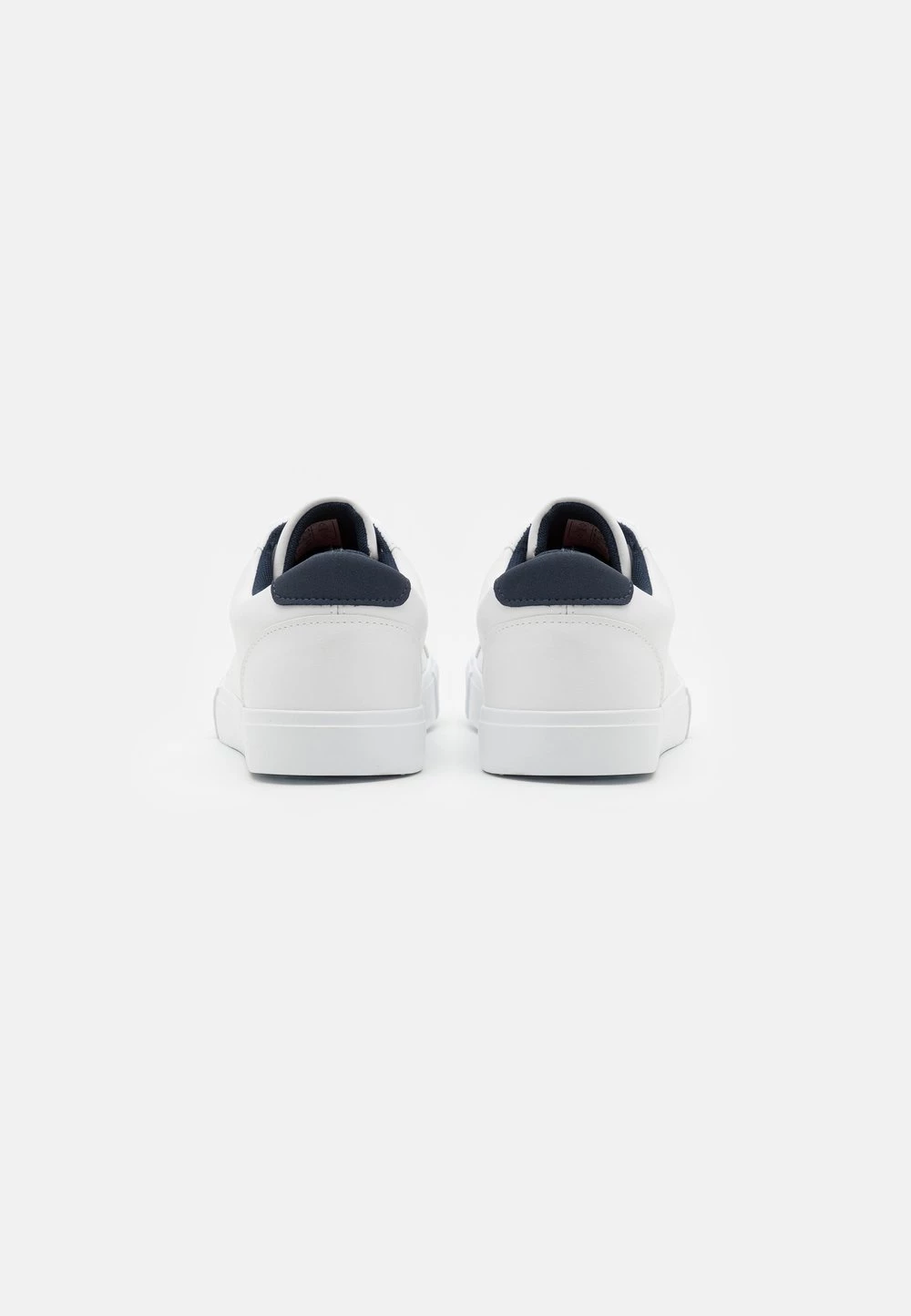 Pier One Prix Gelé UNISEX - Baskets basses baskets & sneakers rond 5 Pier One Prix Gelé UNISEX - Baskets basses baskets & sneakers rond – Image 3