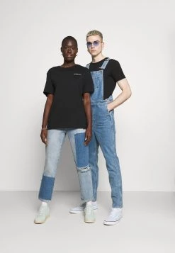 Pier One Prix Avantageux PRIDE - T-shirt imprimé t-shirts col rond homme -Promos Pier One Boutique 168abe8e6ede4032ae70a953c69f3105