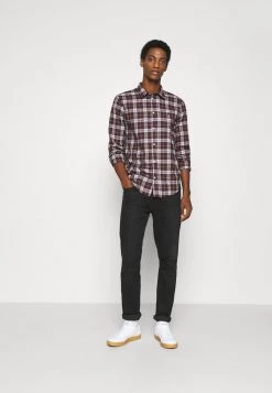 Pier One Chemise Prix Raisonnable chemises col kent homme -Promos Pier One Boutique 18b9af652f2041d0a873390b168e6aff