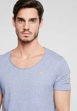 Pier One T-shirt imprimé Prix d’Amis t-shirts encolure large ronde homme -Promos Pier One Boutique 18bbc288384549d19fdf4425f4c08c12