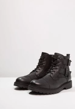 En Remise Pier One Bottines à lacets boots et bottes rond homme 10 En Remise Pier One Bottines à lacets boots et bottes rond homme -Promos Pier One Boutique 1b276affdbb54d90ae7da6ba53a5830a