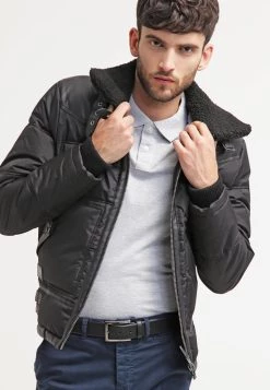 Pier One Prix Préférentiel Polo t-shirts & polos col polo homme -Promos Pier One Boutique 1e333d3fc64049b780021abbb7622a8a