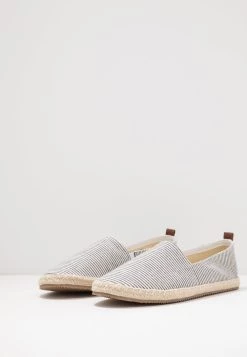 Bon Rapport Coût-Efficacité Pier One RENA ESPADRILLE UNISEX - Espadrilles chaussures basses rond -Promos Pier One Boutique 1ff10cc3bb124faca5b0f8e610c0d363
