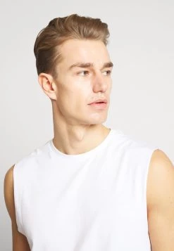 Pier One 3 PACK - T-shirt basique Bonne Qualité t-shirts & polos col rond homme -Promos Pier One Boutique 21dde7acbf5b42698638ca153e5020d5