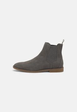 Pier One Bottines Prix Discount bottes rond homme -Promos Pier One Boutique 22d65be212884feb991a8bc894427b56 1