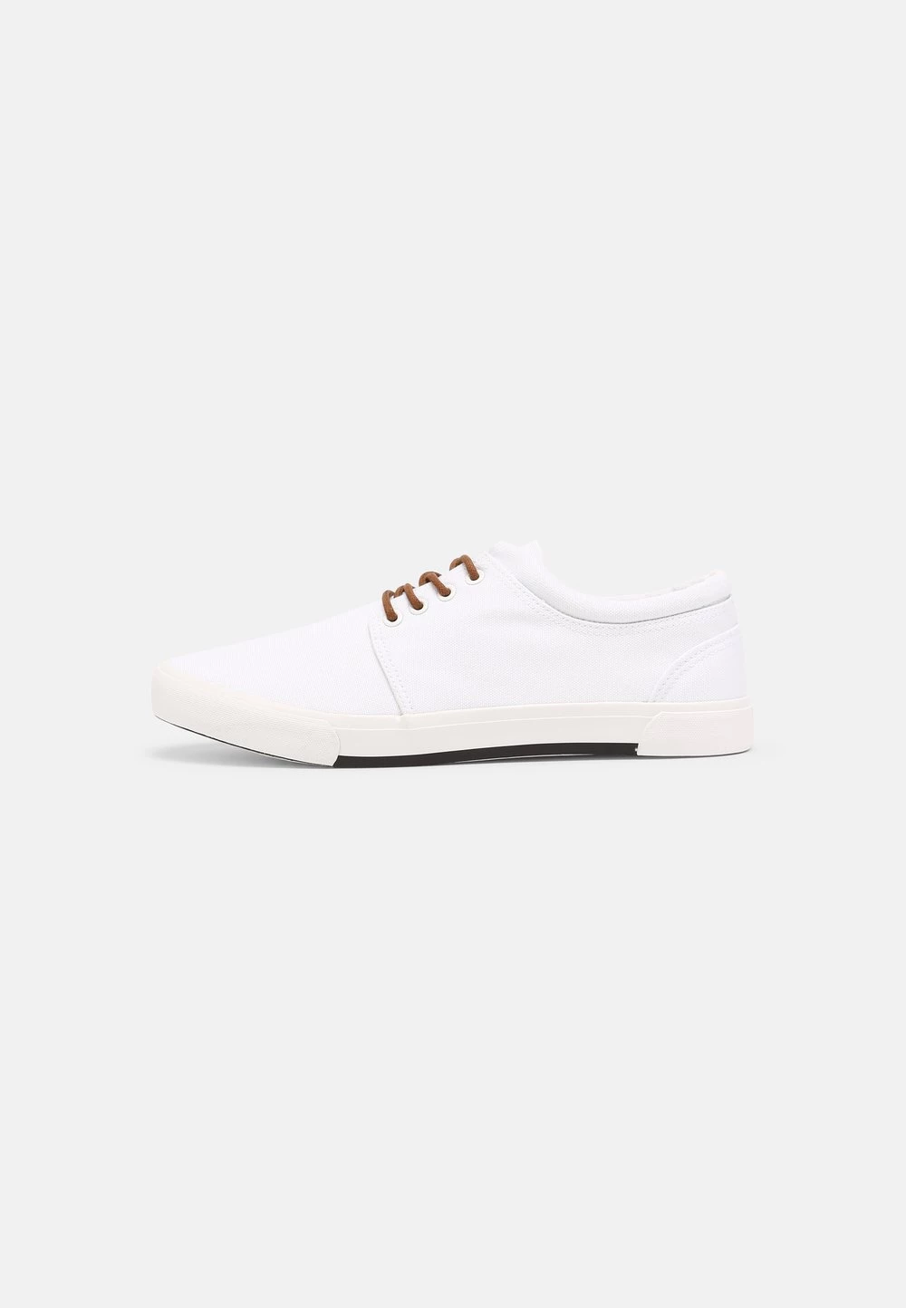 Prix Malin Pier One UNISEX - Baskets basses sneakers rond 3 Prix Malin Pier One UNISEX - Baskets basses sneakers rond