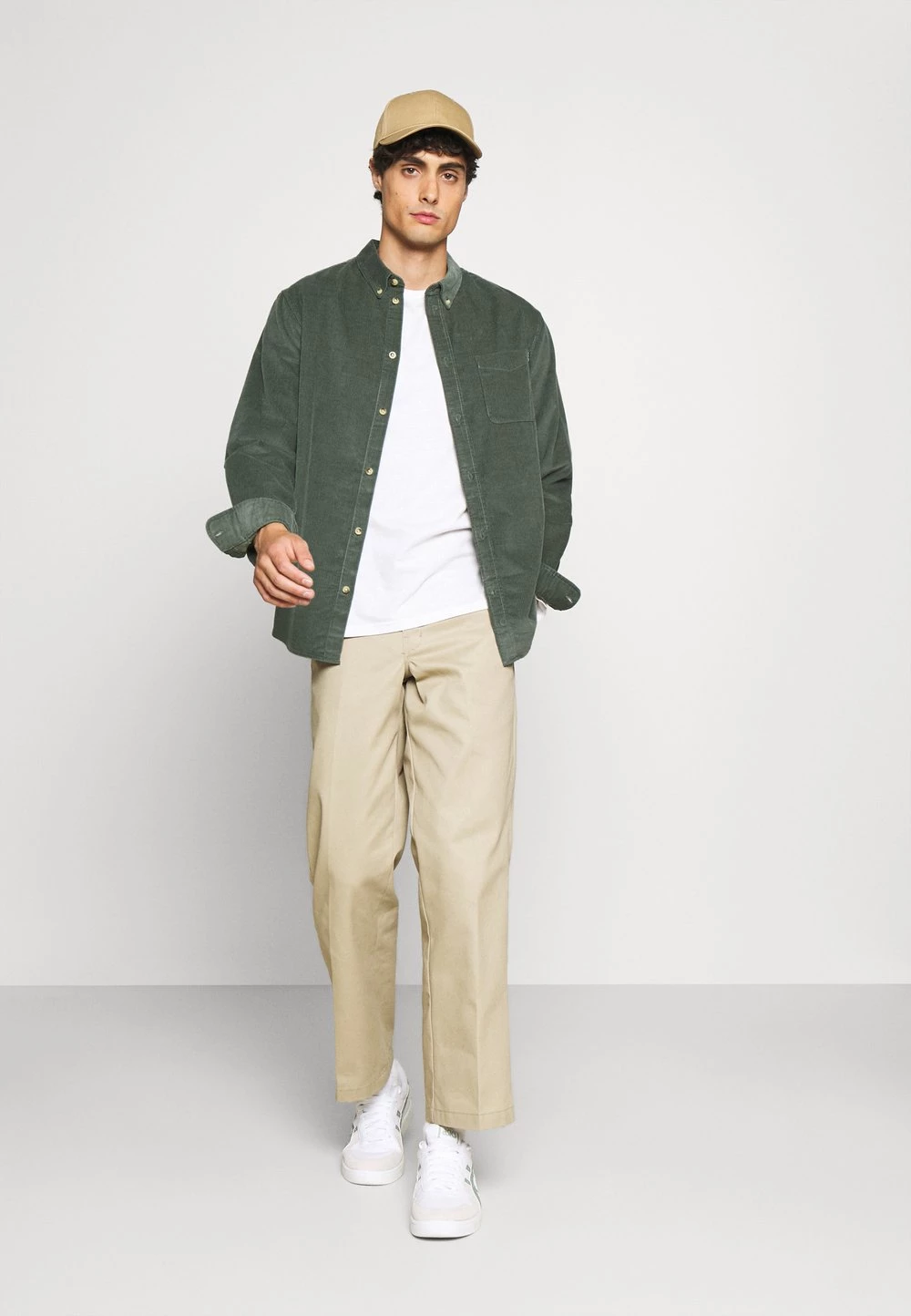 Prix Affortable Pier One CORDUROY SHIRT - Chemise chemises col à boutons homme 4 Prix Affortable Pier One CORDUROY SHIRT - Chemise chemises col à boutons homme – Image 2