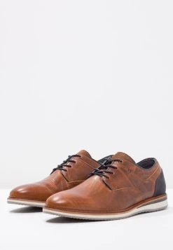 Pier One Prix Préférentiel Chaussures à lacets derbies et richelieus rond homme -Promos Pier One Boutique 29879fd312d8490fb41cacc99af9ff4d