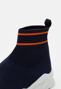 Pier One Baskets montantes - dark blue Prix Gelé baskets & sneakers rond homme -Promos Pier One Boutique 2a7bb897c1474a22a676abc22c08203e