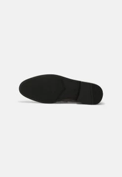 Pier One Mocassins Prix Sympa mocassins et loafers rond homme -Promos Pier One Boutique 2ea976246e604dc586ef9b967b0ea9d6