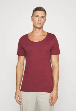 Pier One T-shirt basique Assurance De l’Authenticité t-shirts encolure large ronde homme 23 Pier One T-shirt basique Assurance De l’Authenticité t-shirts encolure large ronde homme -Promos Pier One Boutique 3097f1aa44834ff18c2f1f95dd4876a2 2
