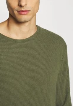 Prix Cassé Pier One RIBBED LOUNGE TOP - Haut de pyjama pyjamas col rond homme 15 Prix Cassé Pier One RIBBED LOUNGE TOP - Haut de pyjama pyjamas col rond homme -Promos Pier One Boutique 30eb96f07ee14dc680beb37320e0e987