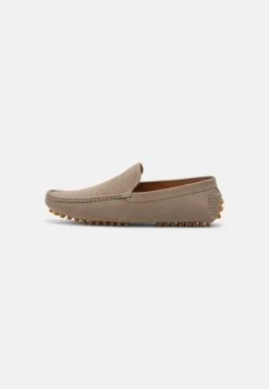 Prix Abordable Pier One Mocassins chaussures basses carré homme -Promos Pier One Boutique 3156126df6c545a4803d25871c17f775 3