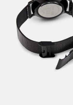 Promos Pier One Montre montres et bijoux couleur unie homme 9 Promos Pier One Montre montres et bijoux couleur unie homme -Promos Pier One Boutique 31bca8e00d084362b3f6bd56b4a0bf36