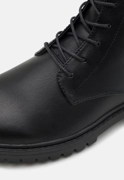 Pier One Réduction Bottines à lacets bottes rond homme -Promos Pier One Boutique 33850adda48444d58c26f4508273df3d
