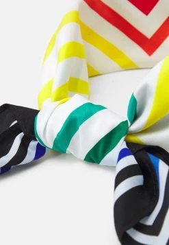 Pier One Prix Bradés BANDANA UNISEX - Écharpe Écharpes et foulards multicolore -Promos Pier One Boutique 37cb04518a32480f8cd062c1f16462bb