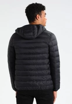 Pier One Un Tarif Préférentiel Veste légère vestes capuche homme 11 Pier One Un Tarif Préférentiel Veste légère vestes capuche homme -Promos Pier One Boutique 3818a40164064ef4bcc38ed9d51657fe