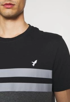 Authentique 100% Pier One T-shirt imprimé t-shirts col rond homme -Promos Pier One Boutique 382016cd9efa468aa27a2a4c8bdd5c86