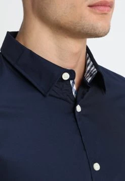 Pier One Chemise Haute Qualité chemises col kent homme -Promos Pier One Boutique 392a50c74ea74730a0dbb567c3dbd195