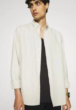 Prix Refroidis Pier One 2 PACK - Débardeur t-shirts encolure large ronde homme -Promos Pier One Boutique 39e2ec1064b44eaab8db151862d62bc9