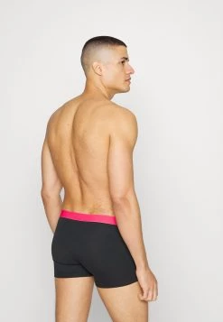 Pier One 12 PACK - Shorty Meilleure qualité sous-vêtements & chaussettes normale homme -Promos Pier One Boutique 3c0556a52d62454d9f005051143a335d