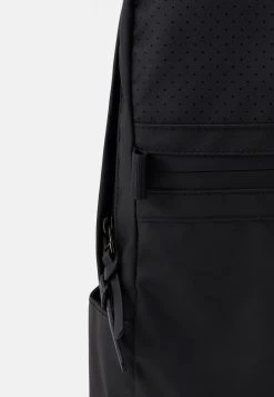 Pier One UNISEX - Sac à dos Petit Prix sacs compartiment pour pc portable -Promos Pier One Boutique 3ce03a8c34bf46dd8bdf6c186aff9fe4