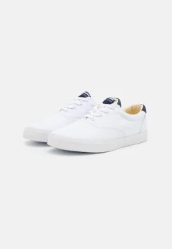 Pier One Prix Légers UNISEX - Baskets basses sneakers rond -Promos Pier One Boutique 3da941df8e1d4de69b69f8e88506b7cf