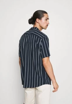 Excellente qualité Pier One Chemise chemises col revers homme 13 Excellente qualité Pier One Chemise chemises col revers homme -Promos Pier One Boutique 3f12c913f813437db6c235e82c1f5ead