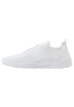 Prix Ourlé Pier One Baskets basses sneakers rond homme -Promos Pier One Boutique 4230a6e04bba473daab5d0b1d351eef7