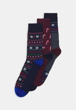 En Remise Pier One XMAS GIFT BOX 3 PACK - Chaussettes sous-vêtements & chaussettes chin&eacute; homme -Promos Pier One Boutique 43ef96180f1f4cde8bf712b75f0eca23 2