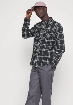 Prix Gelé Pier One Chemise chemises col kent homme -Promos Pier One Boutique 44565c358f024a75adb9ce2b9cf6371a