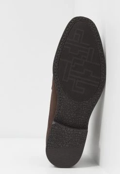 Prix Cassé Pier One Derbies derbies et richelieus rond homme 12 Prix Cassé Pier One Derbies derbies et richelieus rond homme -Promos Pier One Boutique 4460db8a955e40328d075129b5085d25